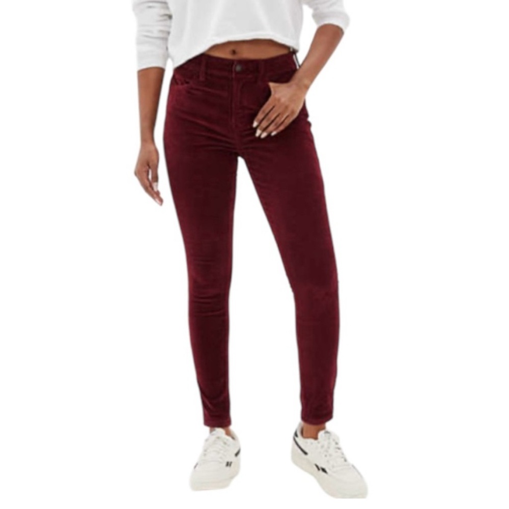 AE burgundy corduroy skinny pants